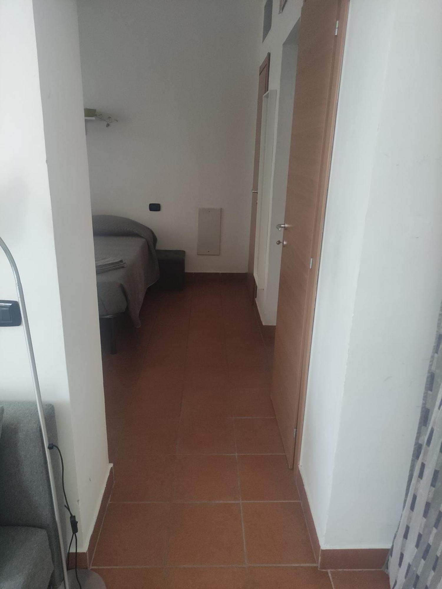 Vacanzella Casa Vacanza Appartamento In Centro Con Terrazzo Neapel Exterior foto